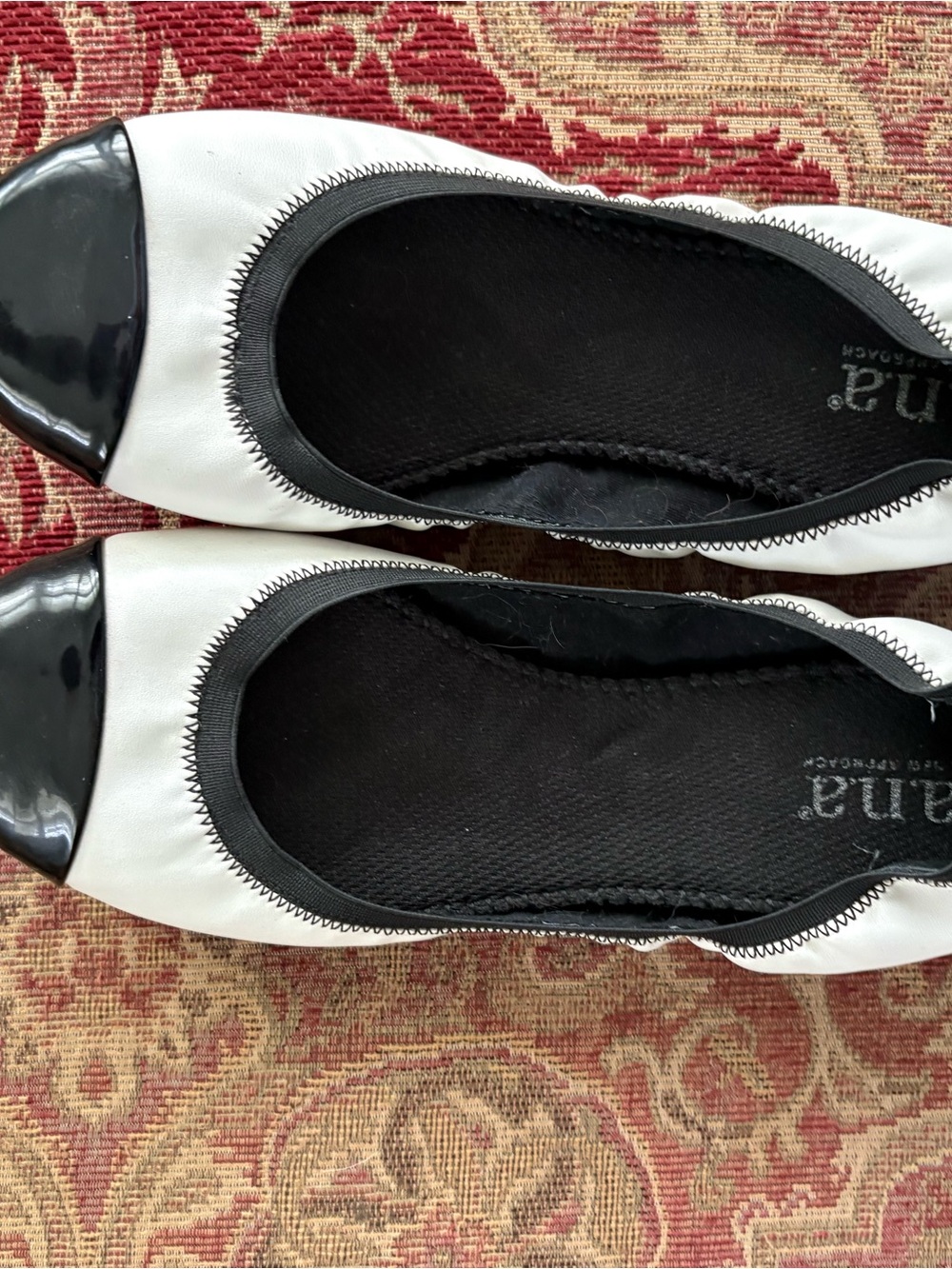 Black & White Ballet Flats - Comfort Leather Slip-Ons